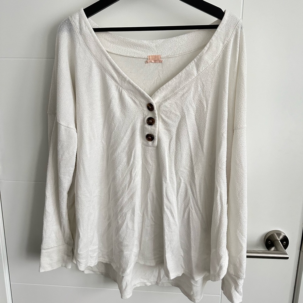 UO 1/2 Throw over